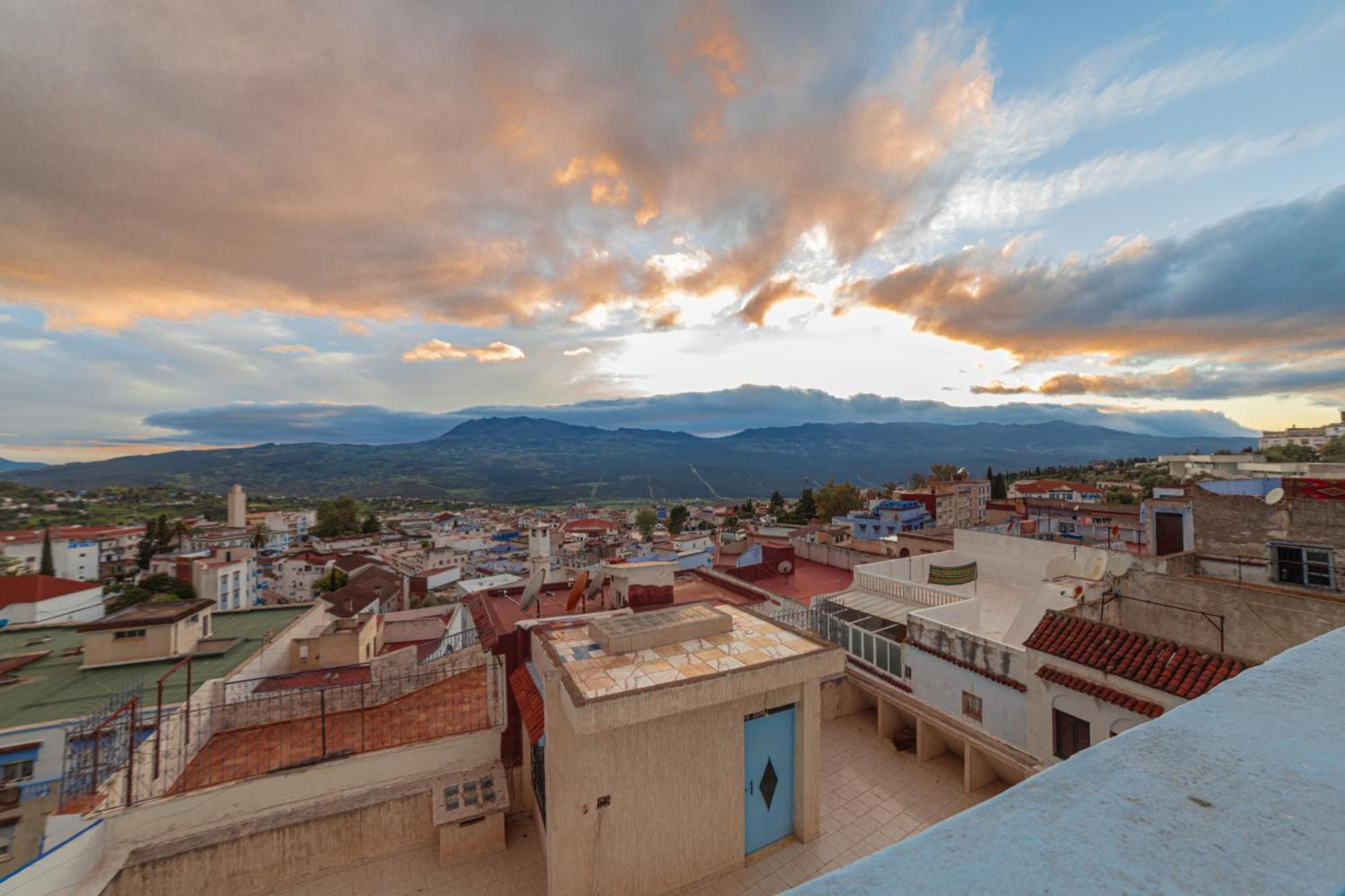 Appartamento Casa Voyager 'Secret Garden Terrace' Chefchaouen Esterno foto